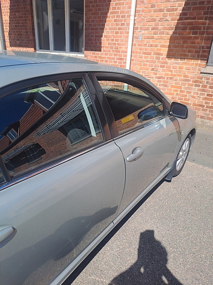 Toyota Avensis 8 of 14