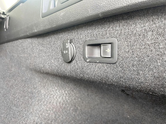 Volkswagen Passat 11 of 12
