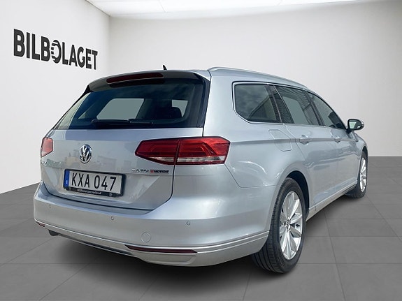 Volkswagen Passat 4 of 5