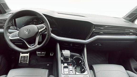 Volkswagen Touareg 10 of 14
