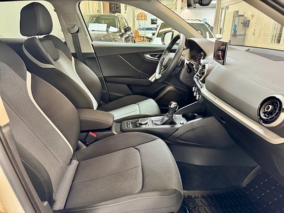 Audi Q2 7 of 19