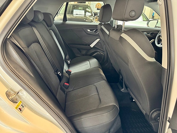 Audi Q2 8 of 19