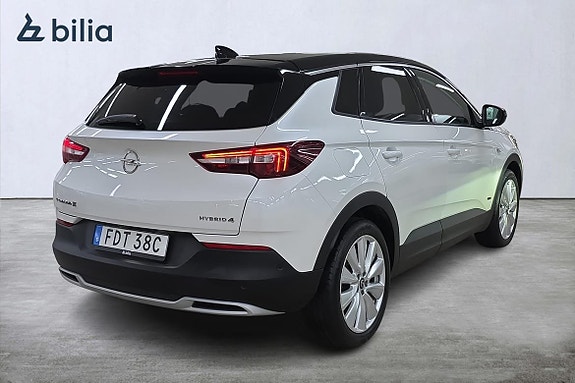 Opel Grandland 11 of 21