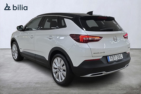Opel Grandland 12 of 21