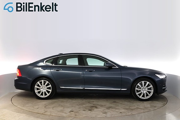 Volvo S90 2 of 5