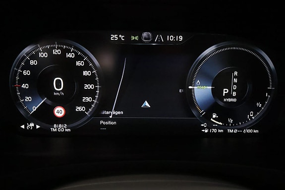 Volvo S90 27 of 30