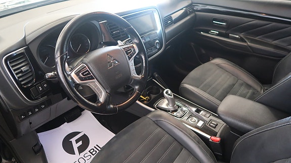 Mitsubishi Outlander 9 of 19