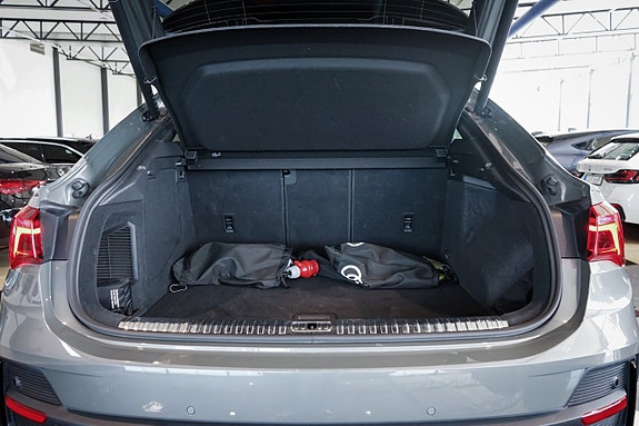 Audi Q3 10 of 30