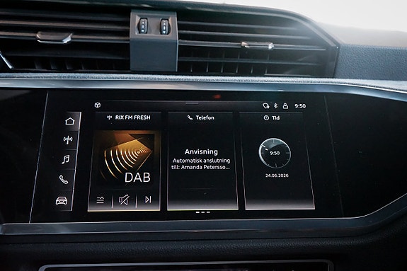 Audi Q3 16 of 30