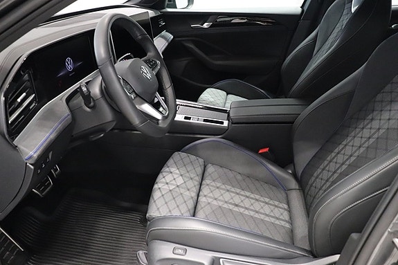 Volkswagen Passat 7 of 11