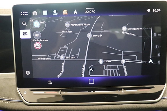 Volkswagen Passat 11 of 11