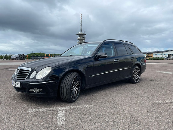 Mercedes-Benz E200 5 of 5