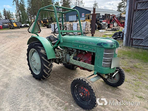 Traktor Bolinder-Munktell 210 teddy 3 of 27
