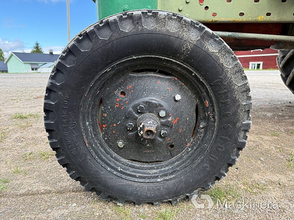 Traktor Bolinder-Munktell 210 teddy 17 of 27