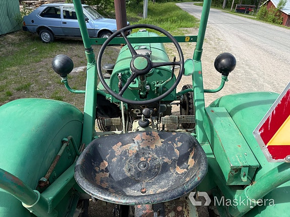Traktor Bolinder-Munktell 210 teddy 9 of 27
