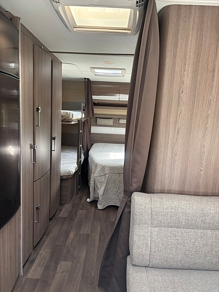 KABE Imperial Hacienda 880 GLE 3 of 10