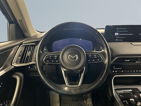 Mazda CX-60 9 of 18