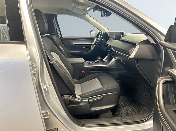 Mazda CX-60 10 of 18