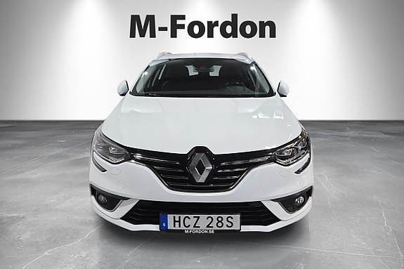 Renault Megane IV 3 of 5