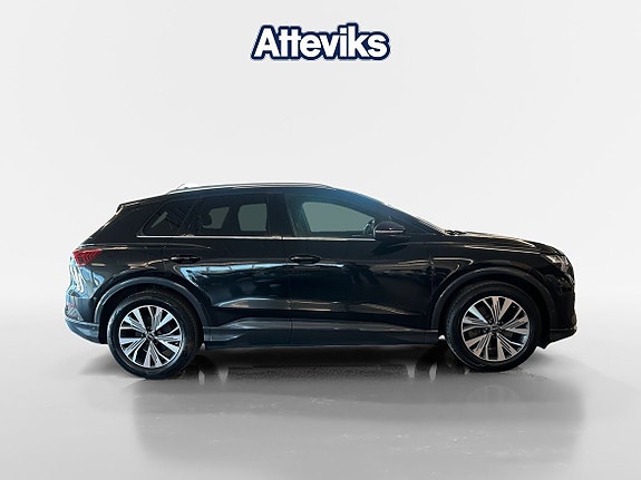 Audi Q4 Sportback e-tron 2 of 5