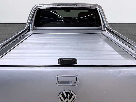 Volkswagen Amarok 8 of 18