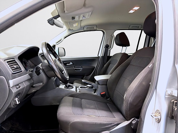 Volkswagen Amarok 14 of 18