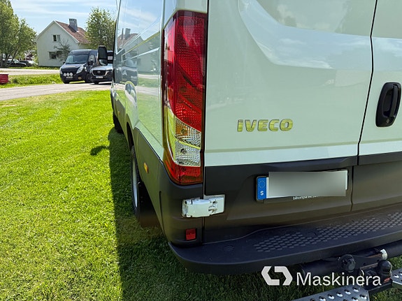 Skåpbil Iveco Daily 50C18 22 of 27