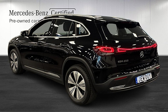 Mercedes-Benz EQA250 4 of 5
