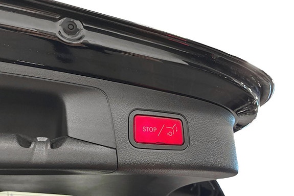 Mercedes-Benz EQA250 26 of 28