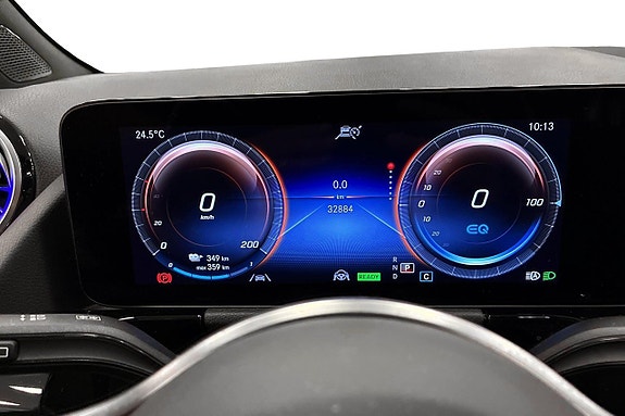 Mercedes-Benz EQA250 6 of 28