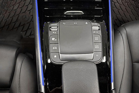 Mercedes-Benz EQA250 16 of 28