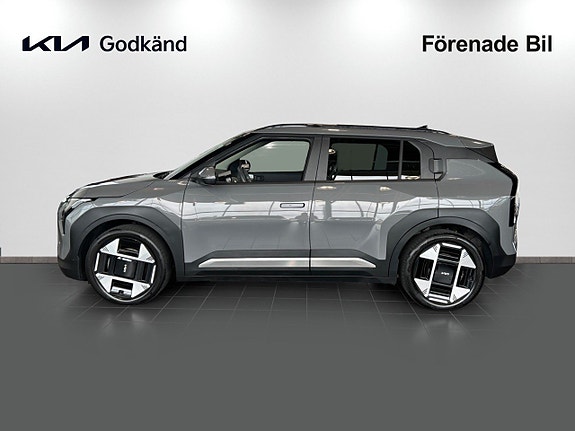 Kia EV3 4 of 5