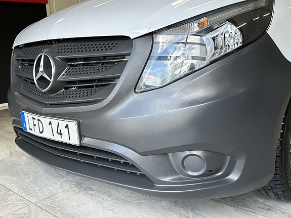 Mercedes-Benz Vito 111 7 of 17