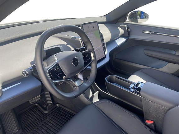 Volvo EX30 6 of 11