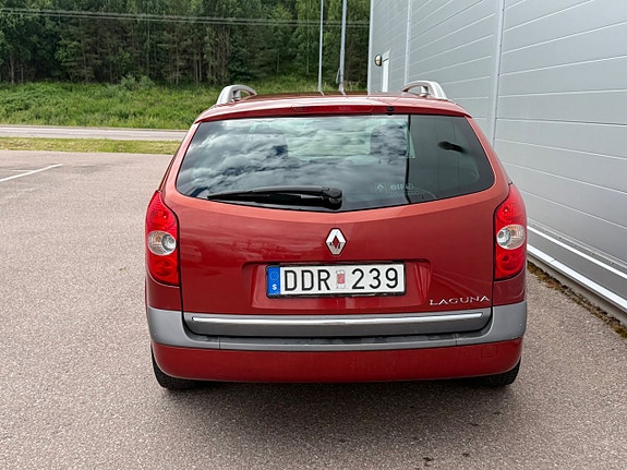 Renault Laguna 4 of 5