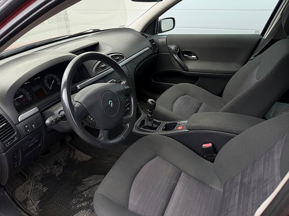 Renault Laguna 8 of 12