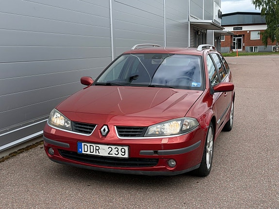 Renault Laguna 2 of 5