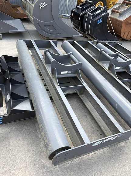 Avjämningsbalk med rulle S60 2900mm