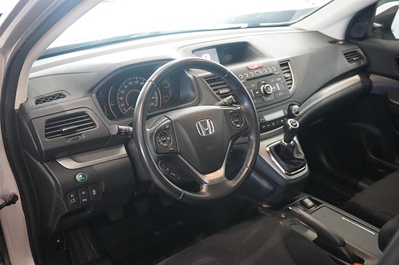 Honda CR-V 2 of 11