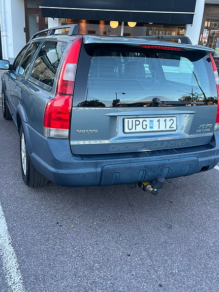 Volvo XC70 3 of 4
