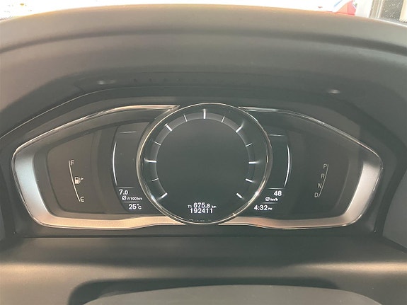 Volvo XC60 12 of 14