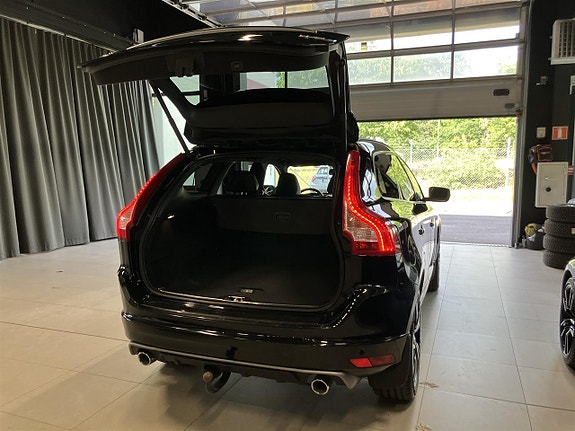 Volvo XC60 5 of 14