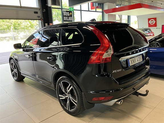 Volvo XC60 3 of 14