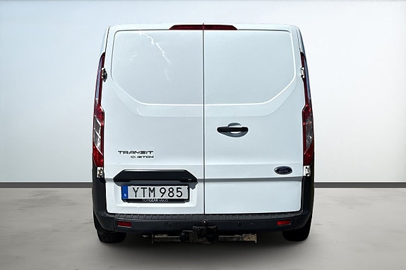 Ford Transit Custom 4 of 5