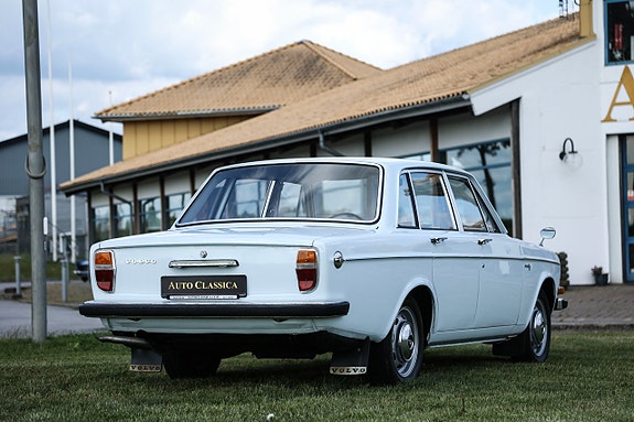 Volvo 144 7 of 17
