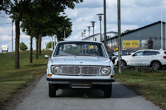 Volvo 144 3 of 5