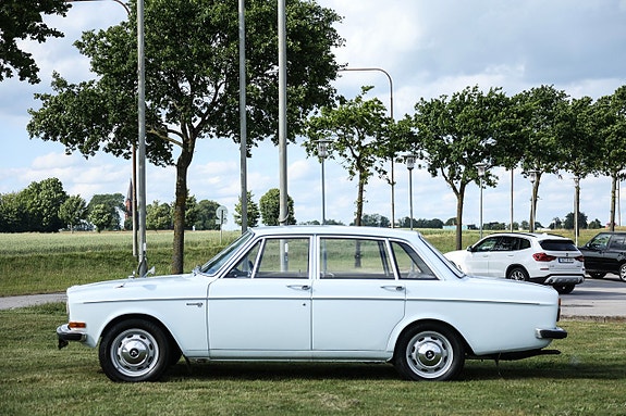 Volvo 144 8 of 17