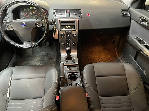 Volvo V50 7 of 13