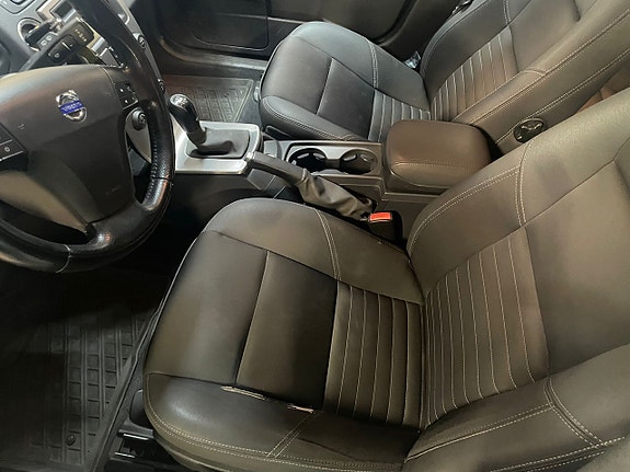Volvo V50 8 of 13