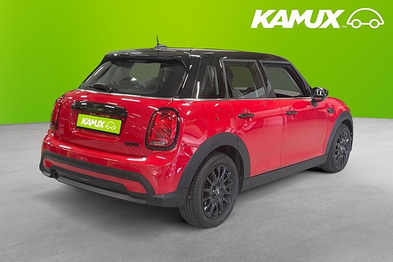 MINI Cooper 4 of 5